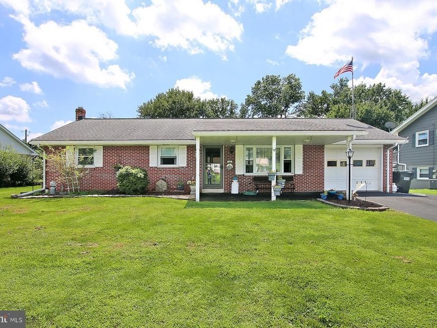 43 Marie Avenue, Manheim, PA 17545 Main Photo