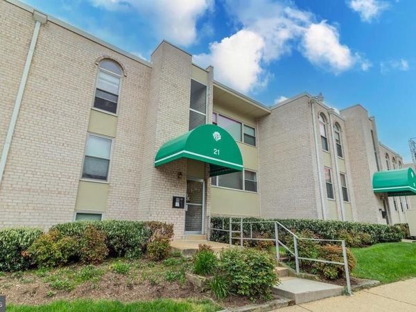 21 CANTERBURY SQUARE, Unit 102, ALEXANDRIA, VA 22304