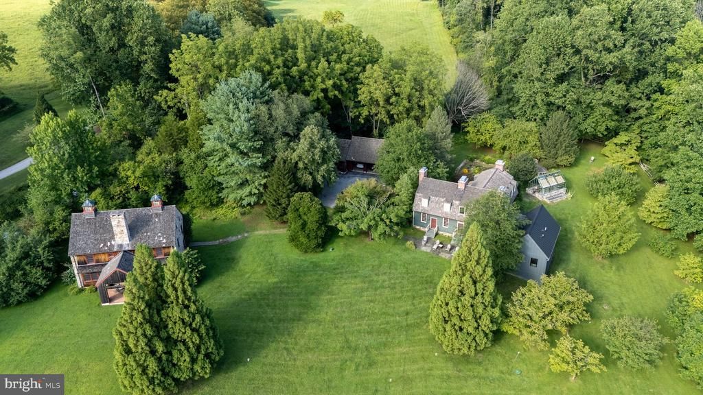 954 DROVERS LANE , CHESTER SPRINGS, PA 19425