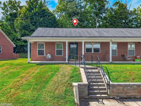 134 Hackberry Way , Dandridge, TN 37725