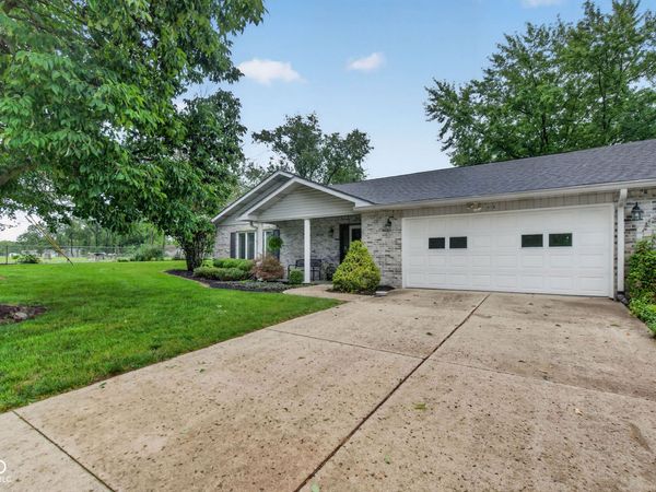 416 N County Road 25 West , New Castle, IN 47362