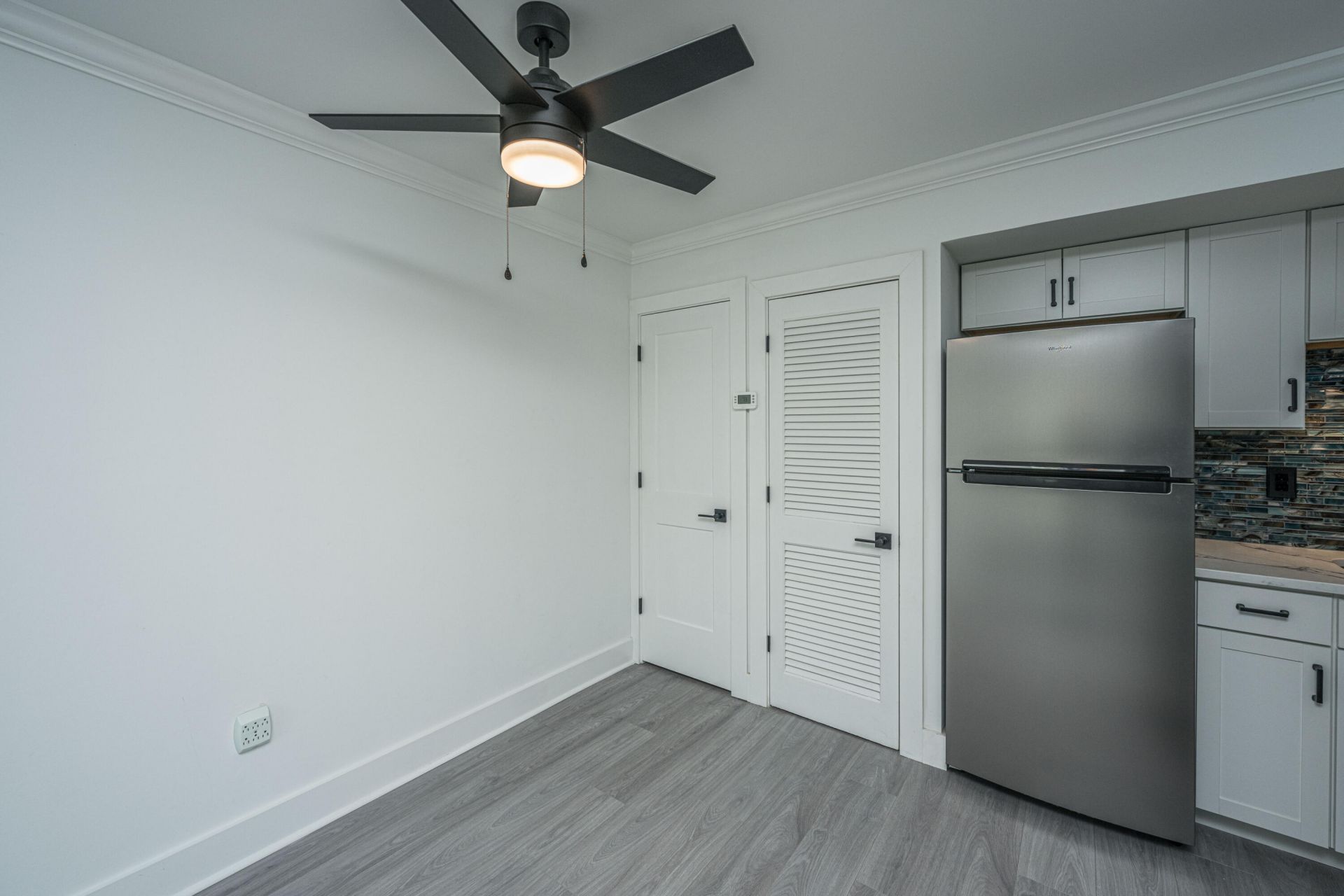 2494 Etiwan Avenue Photo 14