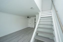 2494 Etiwan Avenue photo 4
