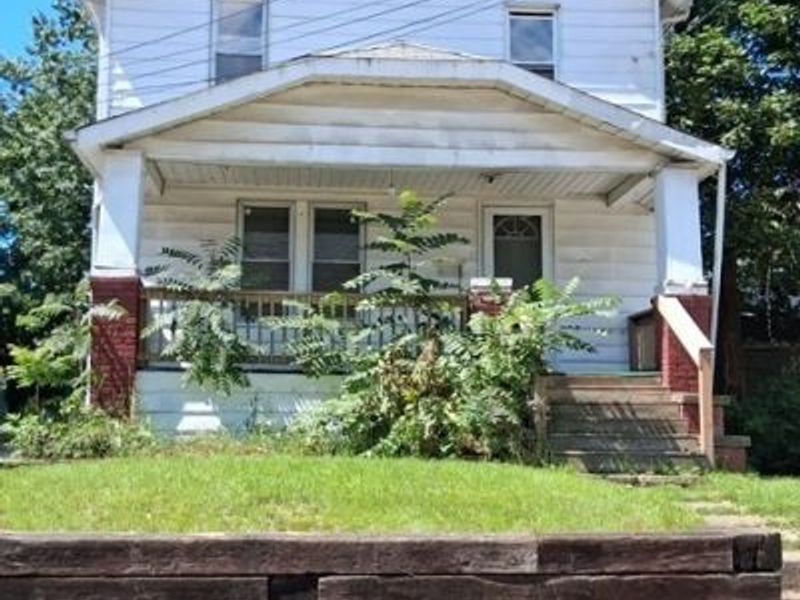 106 Shaker Drive, Akron, OH 44305 Photo 1
