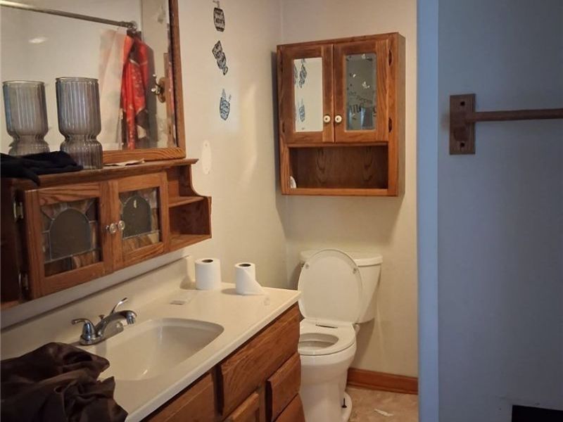 106 Shaker Drive, Akron, OH 44305 Photo 6