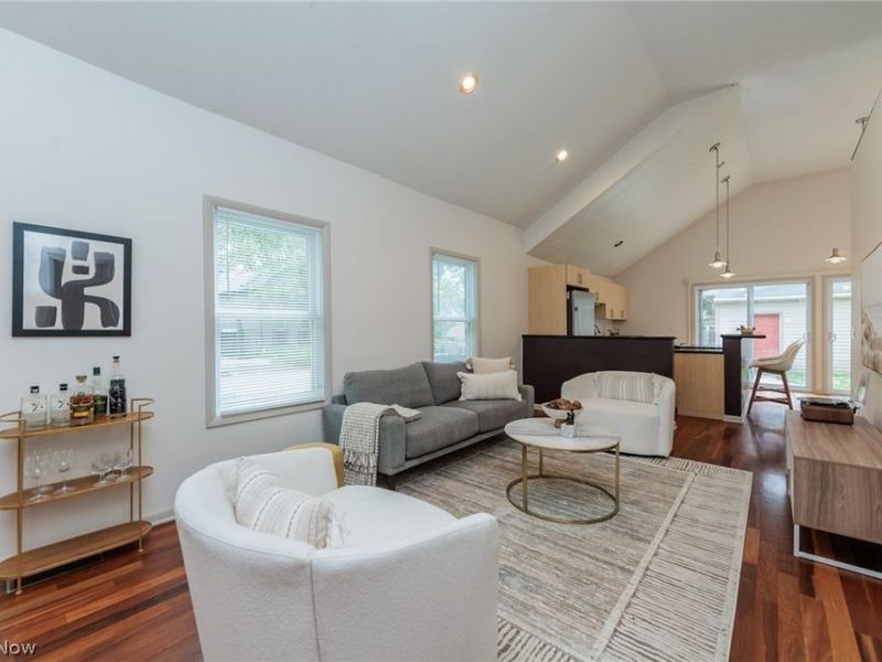 3708 Whitman Avenue , Cleveland, OH 44113 Photo 10