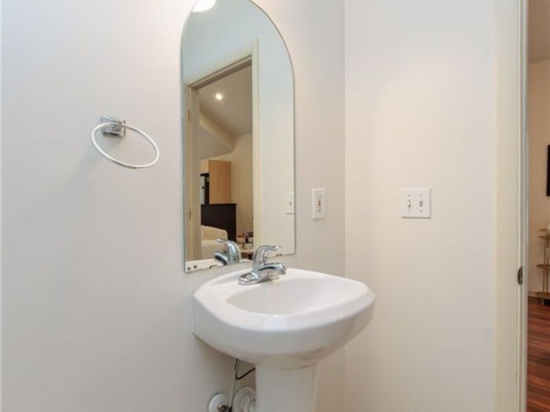 3708 Whitman Avenue , Cleveland, OH 44113 Photo 16