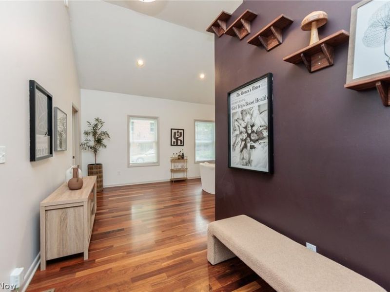 3708 Whitman Avenue , Cleveland, OH 44113 Photo 6