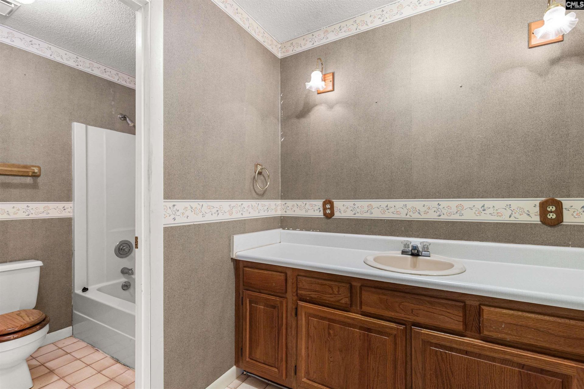 1575 Lincoln Road  Photo 35