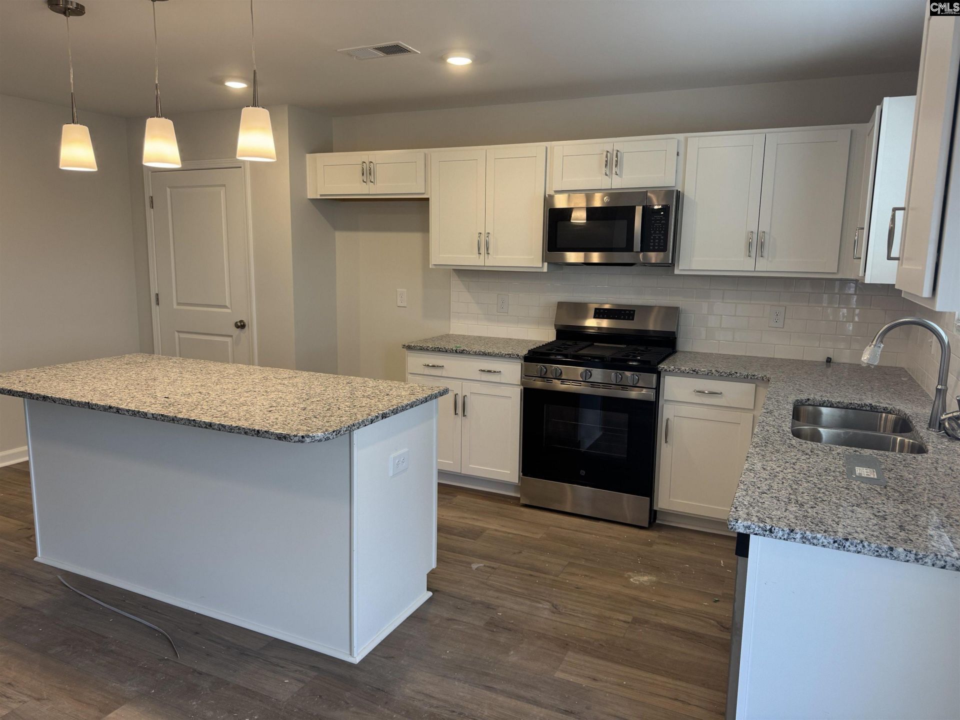 3104 Hallsdale Drive  Photo 4