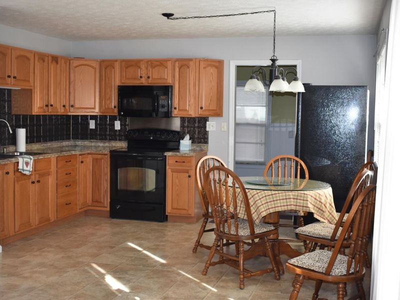 909 St Rt 321, Clay Township, OH 45171 Photo 11
