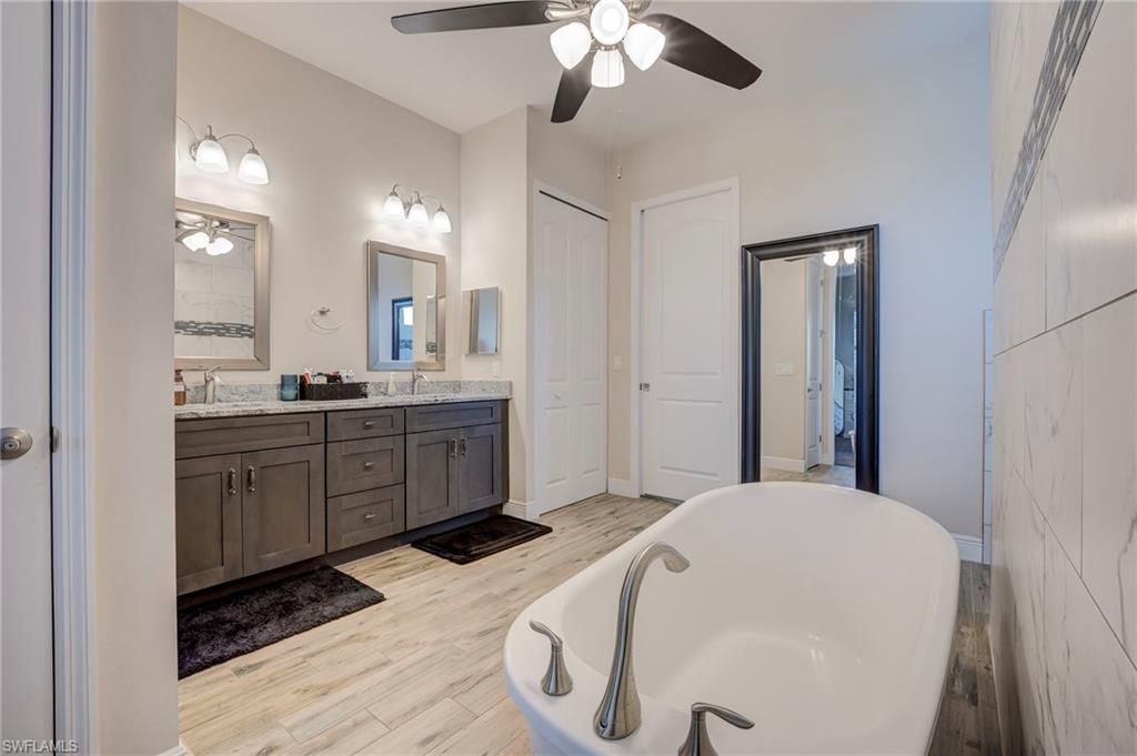 2218 NW 37th Pl, Cape Coral, FL 33993 Photo