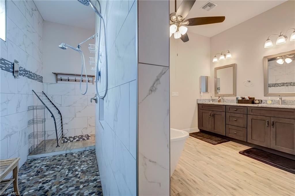 2218 NW 37th Pl, Cape Coral, FL 33993 Photo