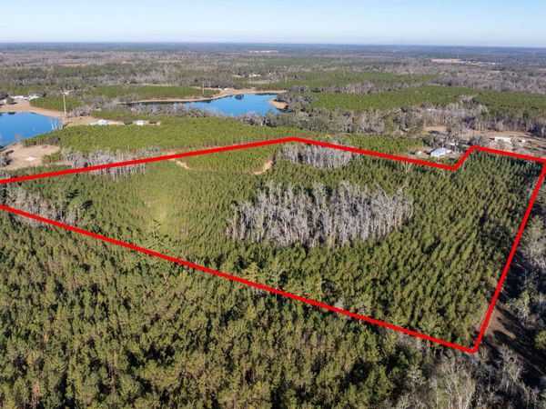 00 CR 136A, Live Oak, FL 32060