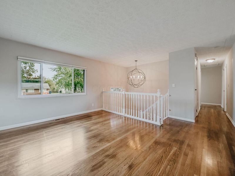 5135 Fairlane Road , Columbus, OH 43207 Photo 9