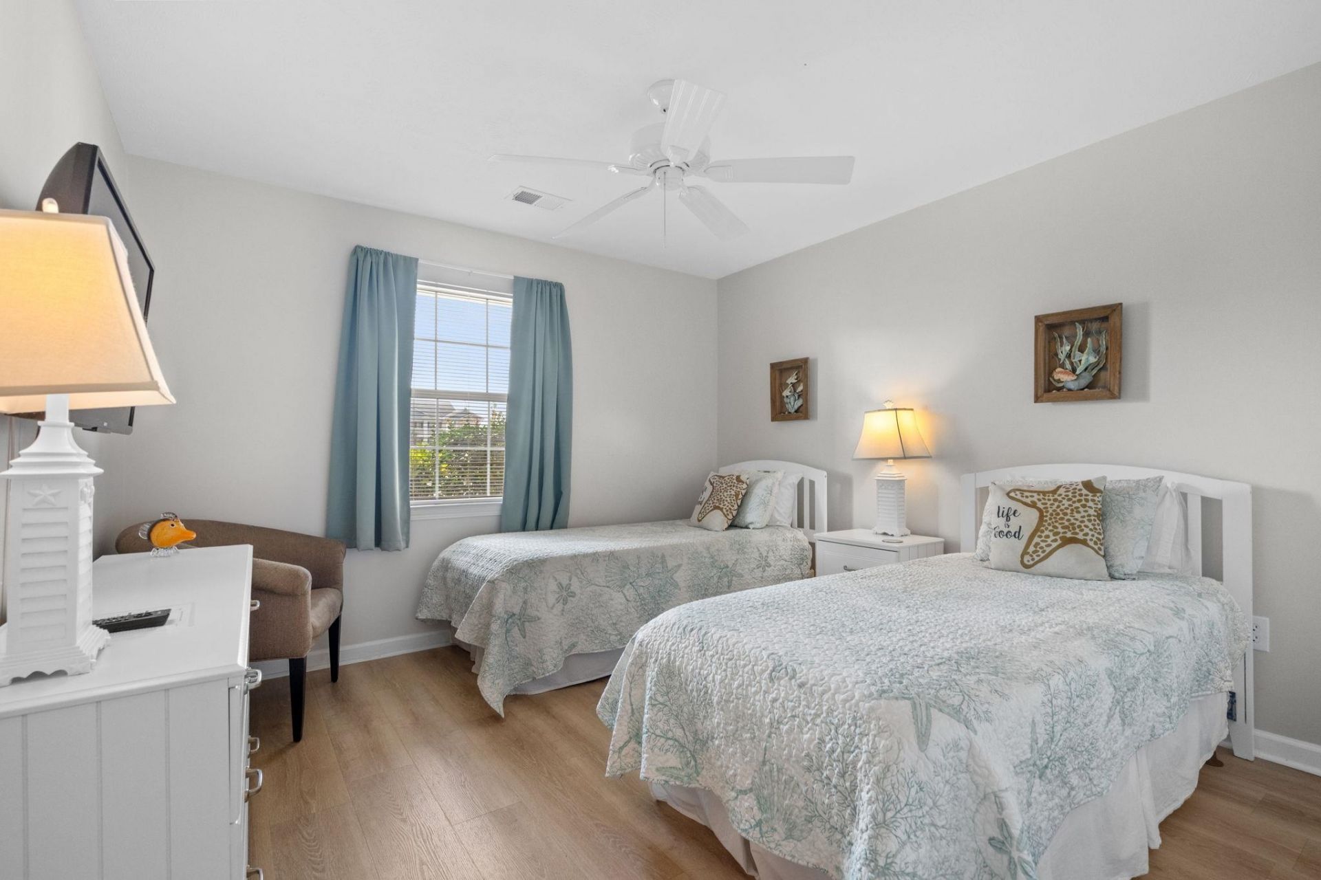627 Waterway Village Blvd. Photo 34