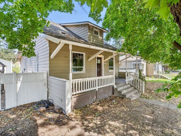 417 E Liberty Ave, Spokane, WA 99207