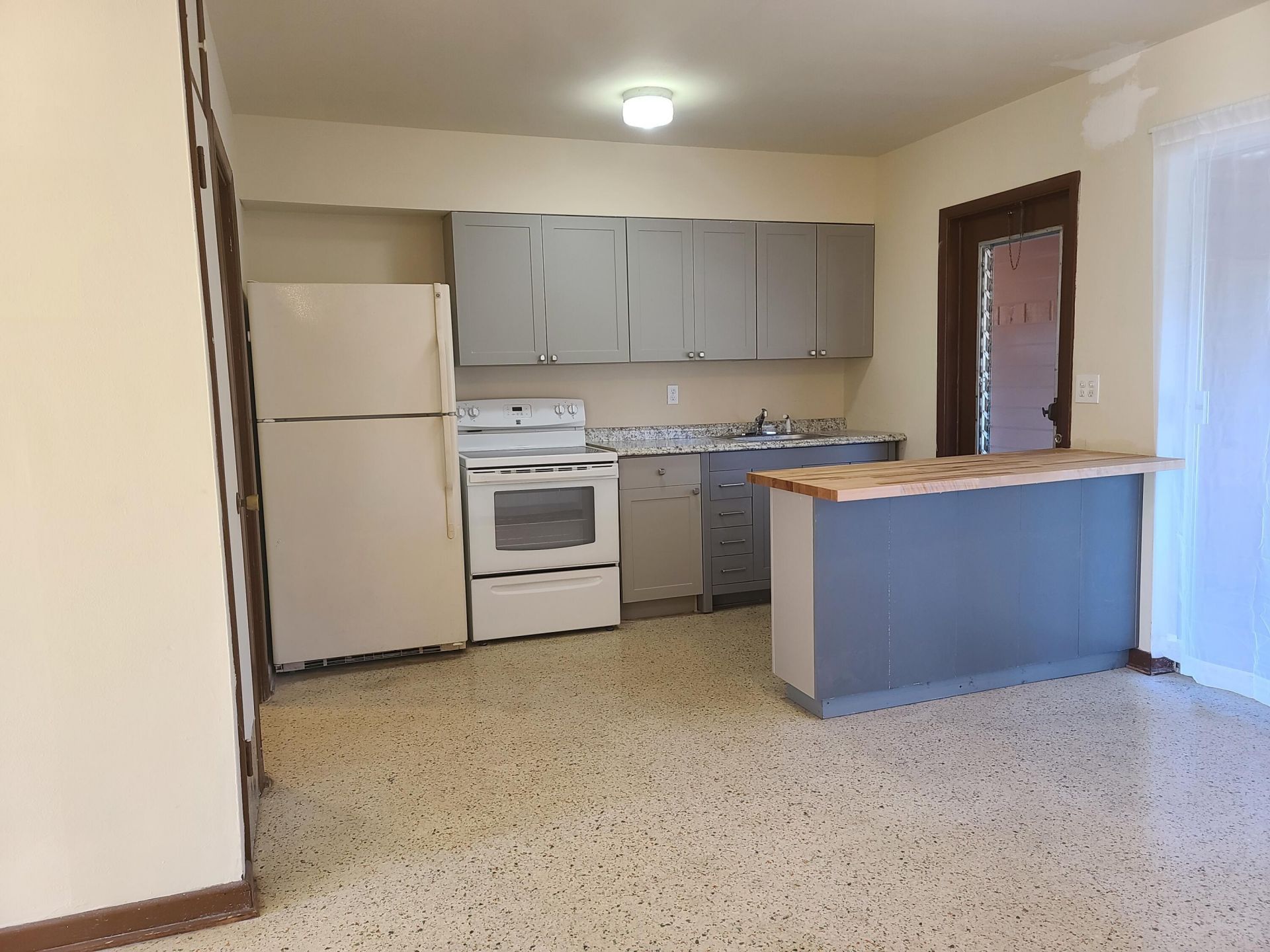 516 S Arnold Avenue, Lantana, FL 33462 Photo