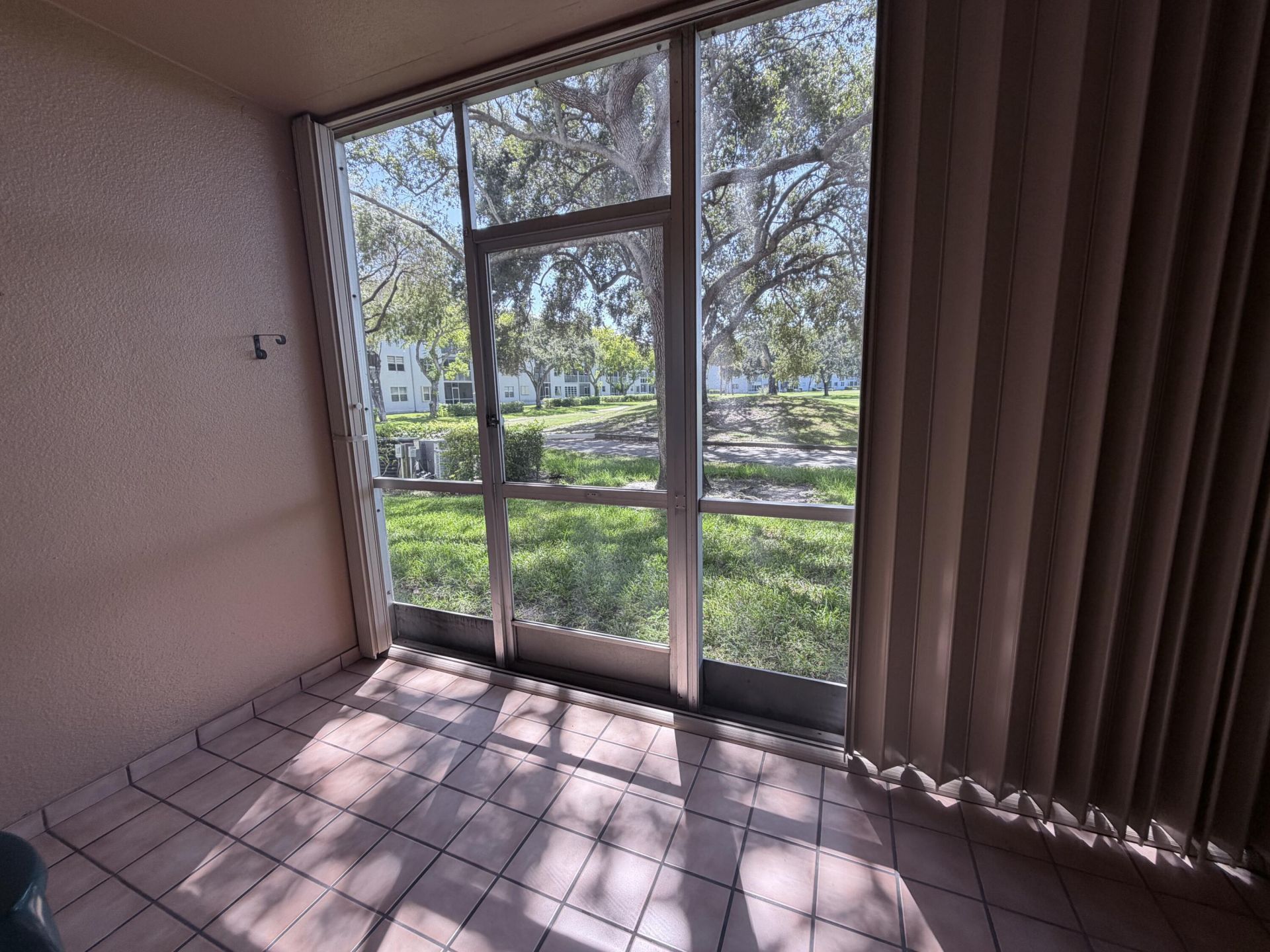 1300 SW 125th Avenue, Unit 103K, Pembroke Pines, FL 33027 Photo