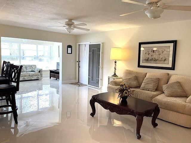 1315 High Point Way Se, Unit B, Delray Beach, FL 33445 Photo