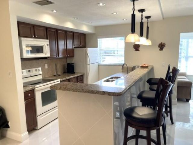 1315 High Point Way Se, Unit B, Delray Beach, FL 33445 Photo
