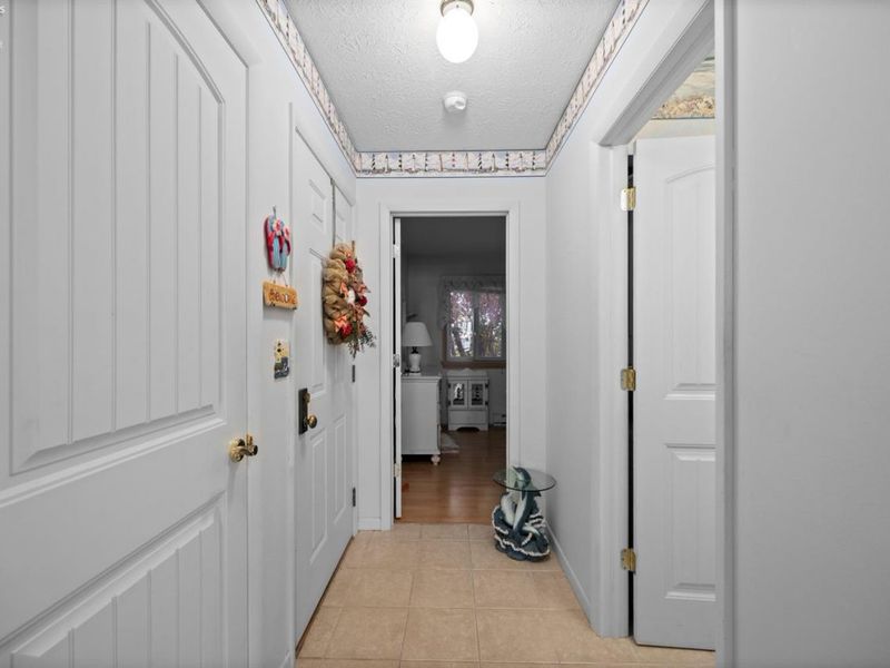 216 W Lakeshore Drive, Unit E, Port Clinton, OH 43452 Photo 19