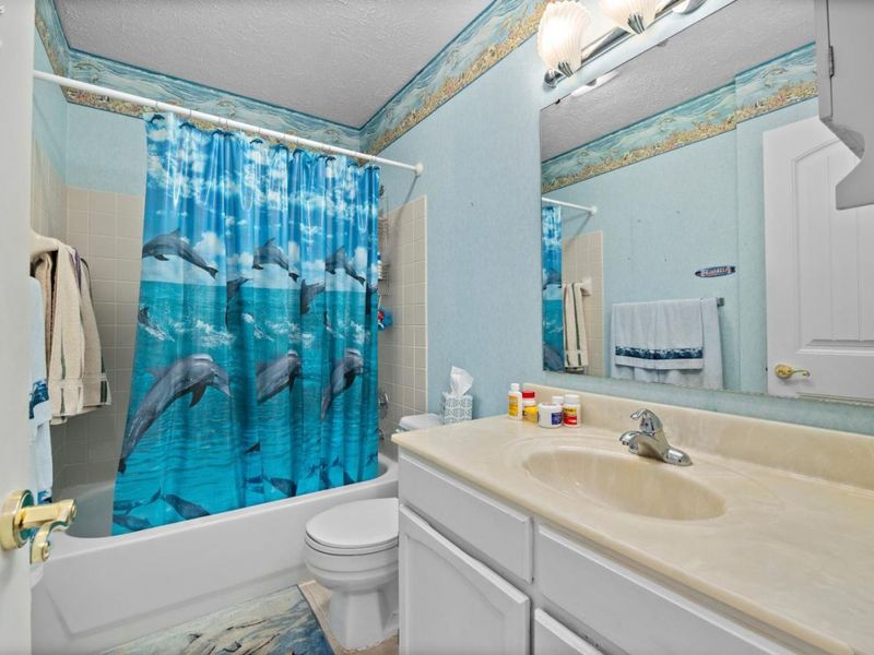 216 W Lakeshore Drive, Unit E, Port Clinton, OH 43452 Photo 23