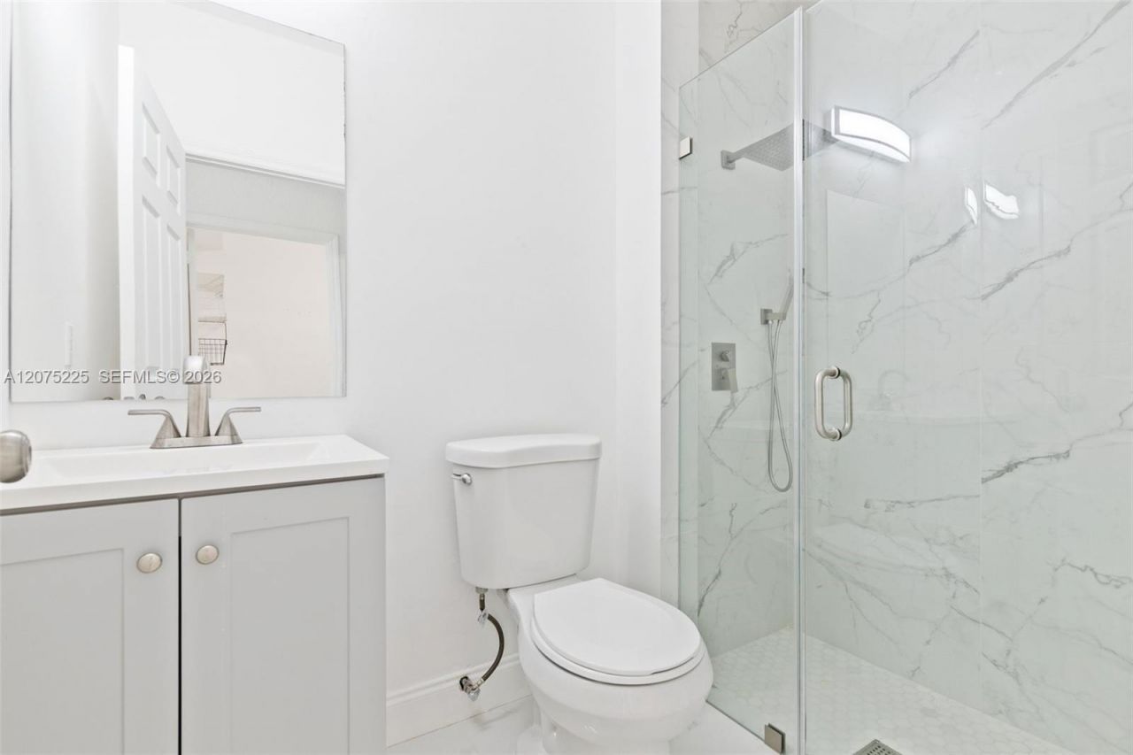 15842 SW 14 St , Pembroke Pines, FL 33027 Photo