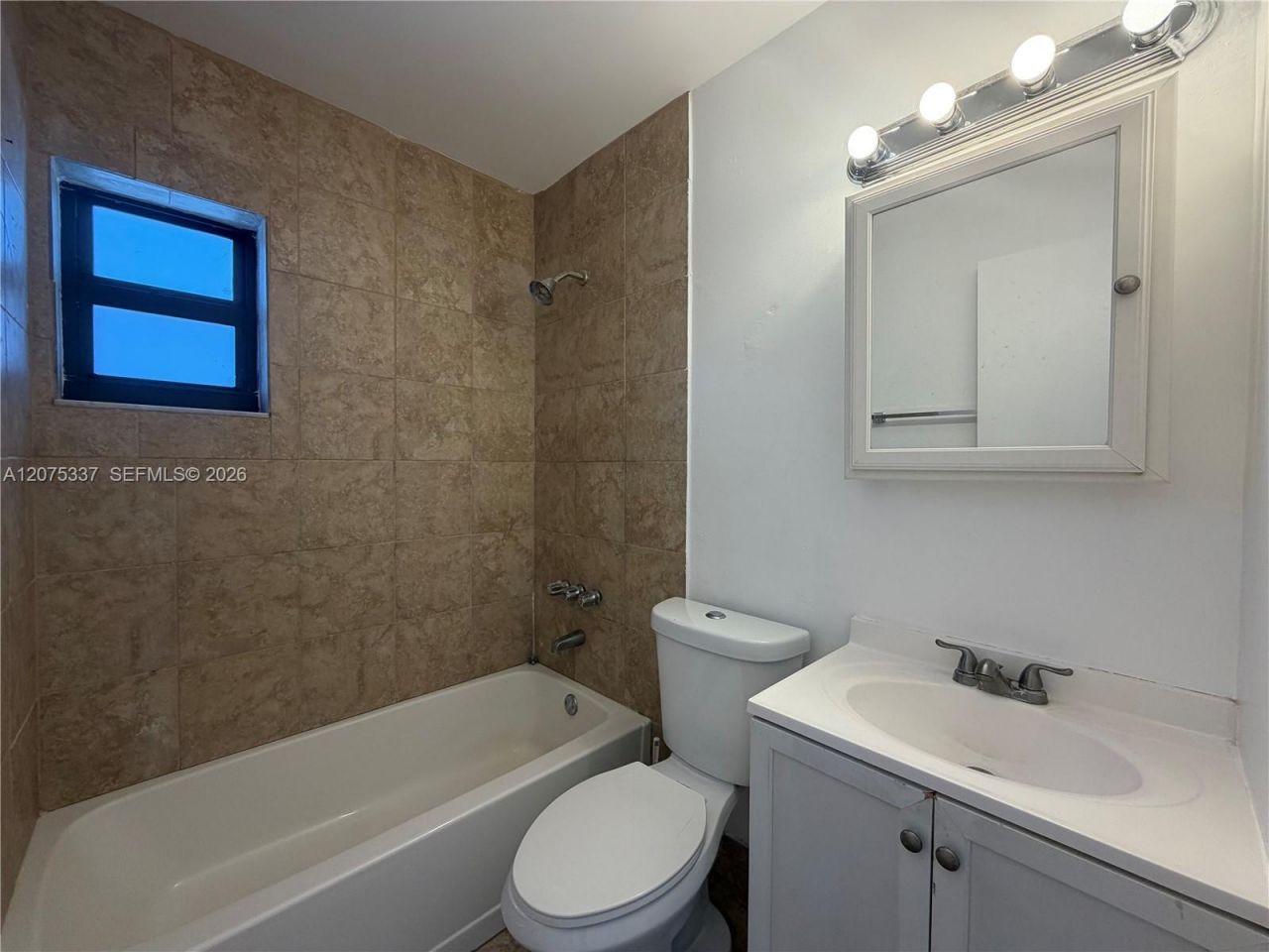4106 W 11th Ct , Unit 66, Hialeah, FL 33012 Photo