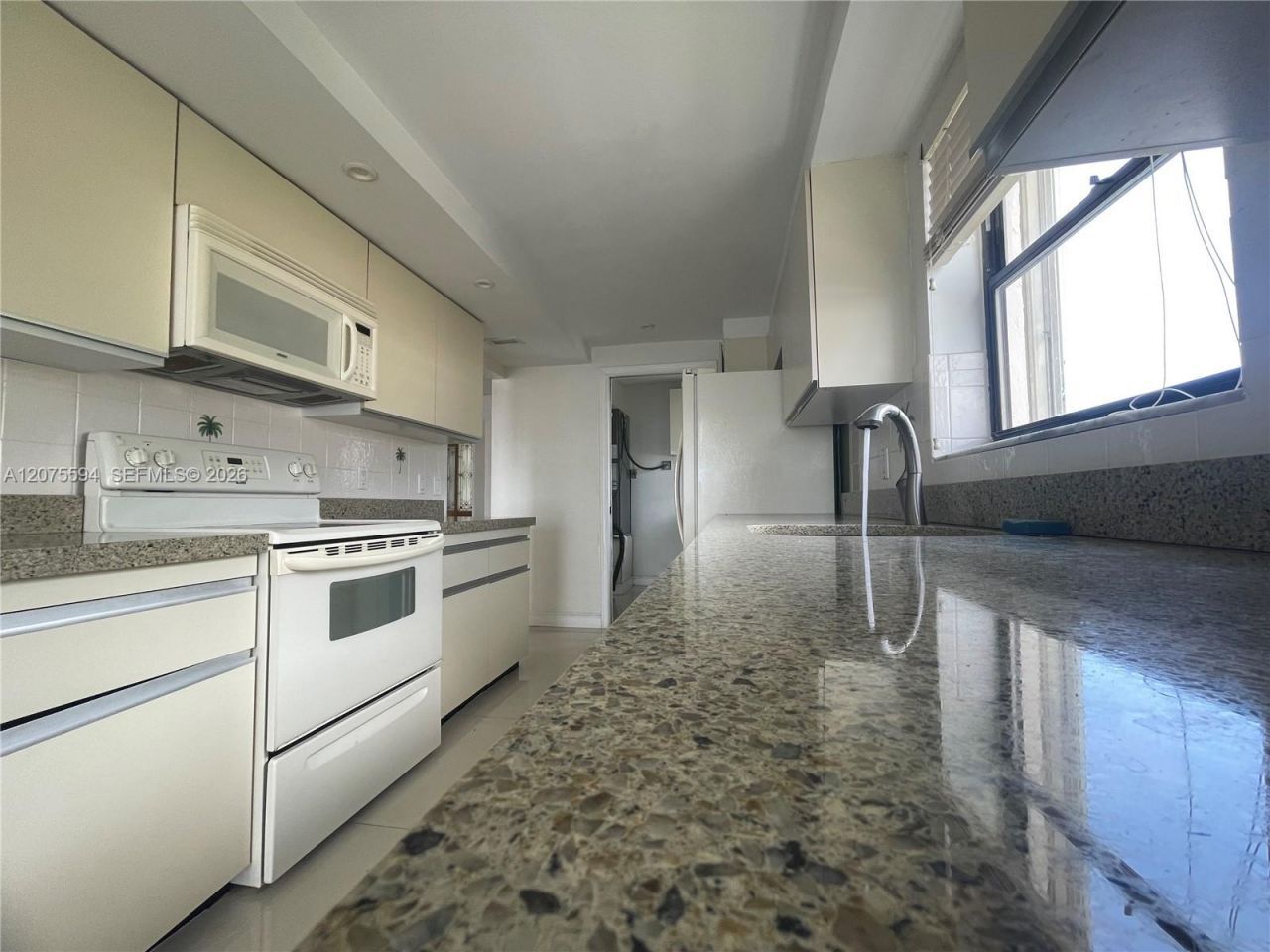 200 Golden Isles Dr, Unit 401, Hallandale Beach, FL 33009 Photo