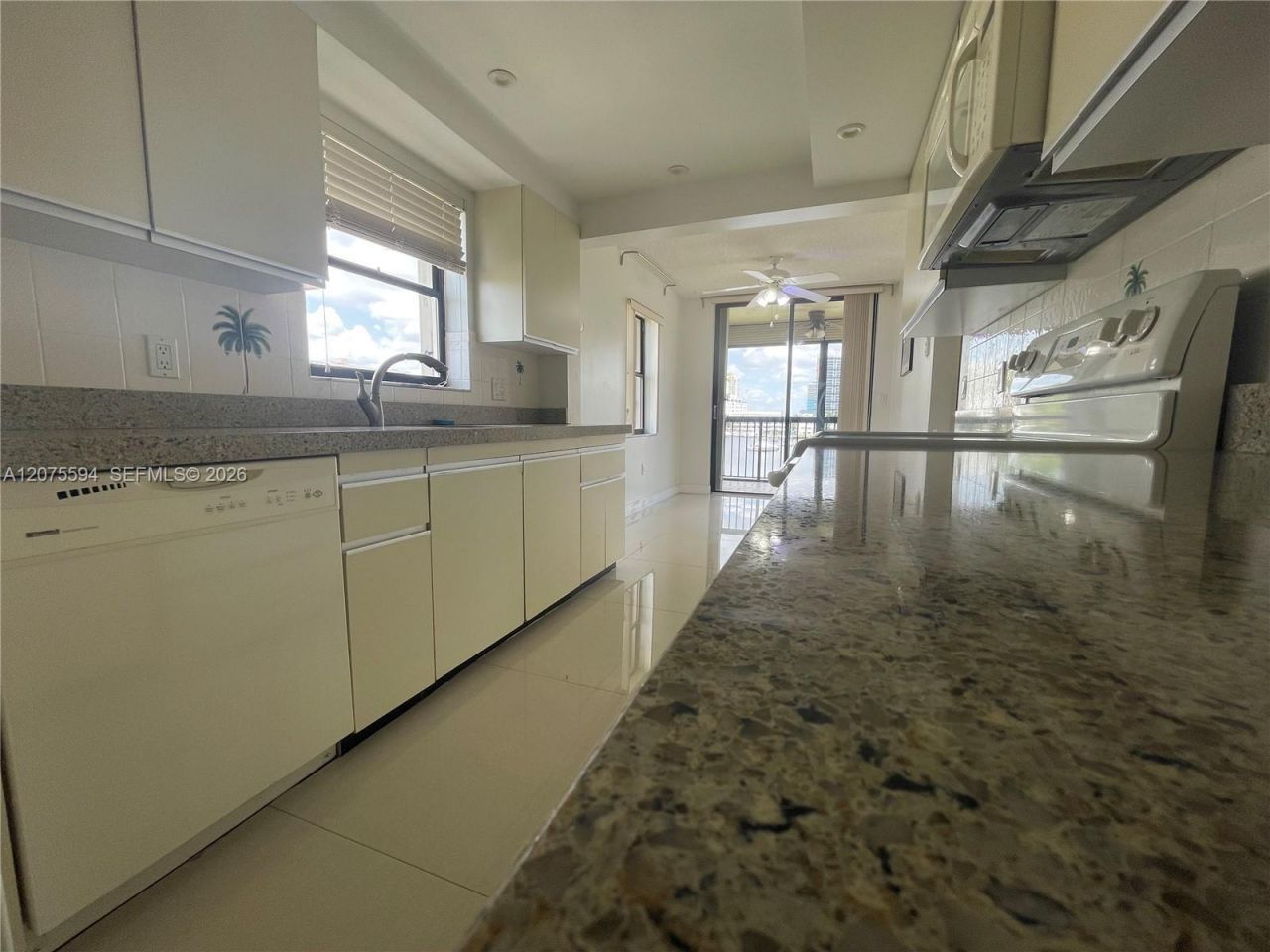 200 Golden Isles Dr, Unit 401, Hallandale Beach, FL 33009 Photo