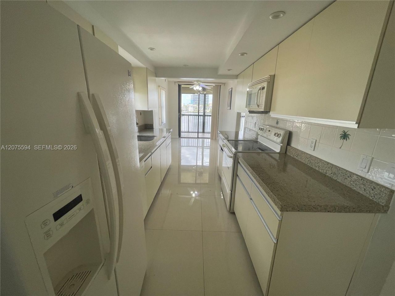 200 Golden Isles Dr, Unit 401, Hallandale Beach, FL 33009 Photo