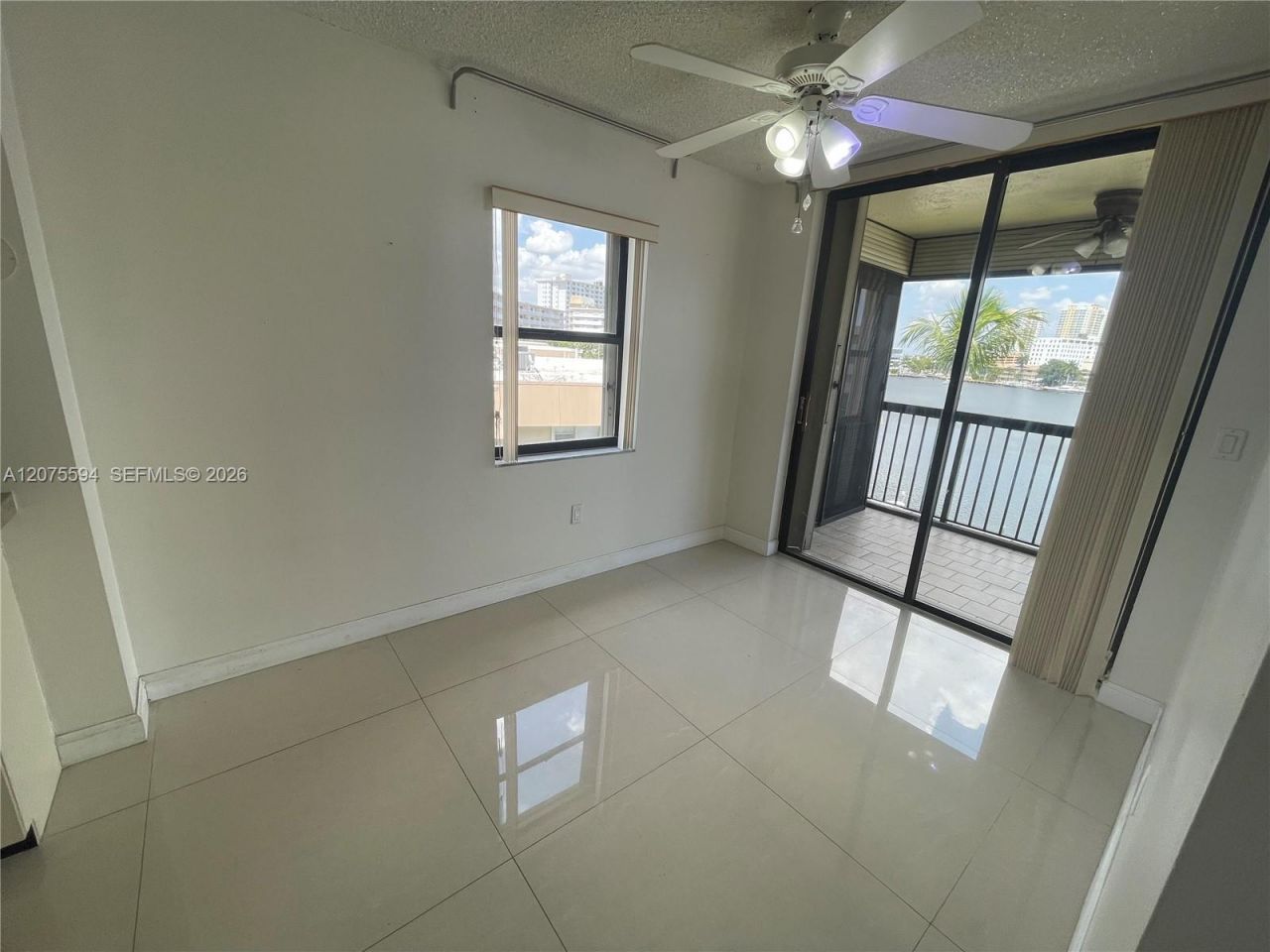 200 Golden Isles Dr, Unit 401, Hallandale Beach, FL 33009 Photo