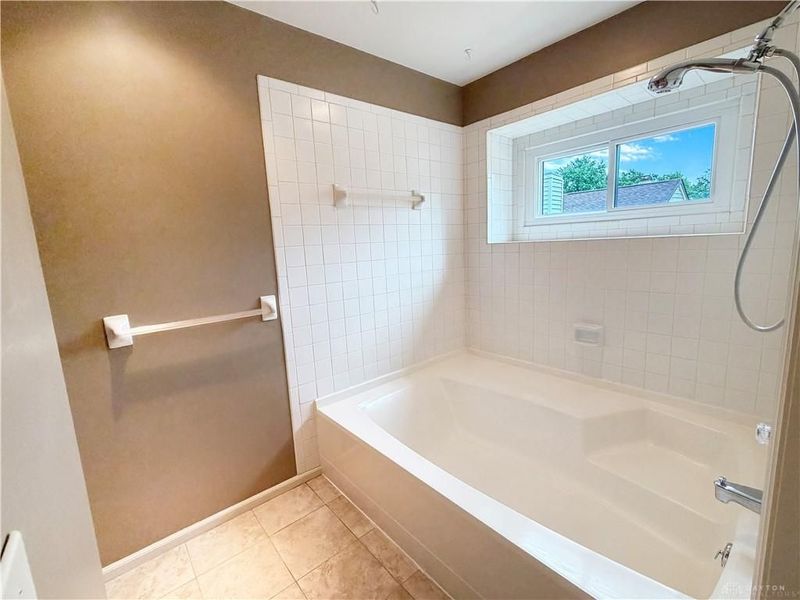 1219 Chevington Court, Centerville, OH 45459 Photo 18