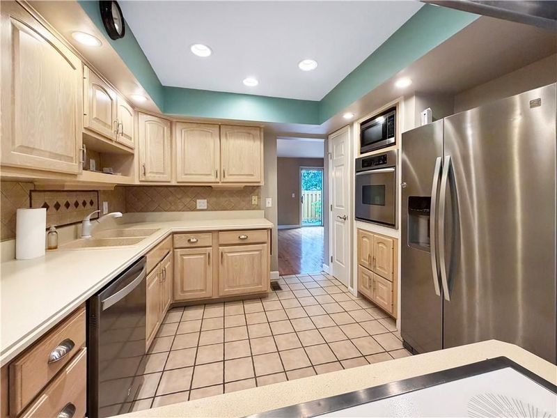 1219 Chevington Court, Centerville, OH 45459 Photo 9