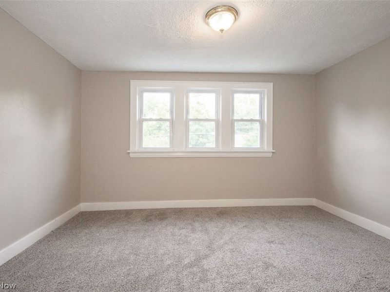 516 Bacon Avenue, Akron, OH 44320 Photo 20
