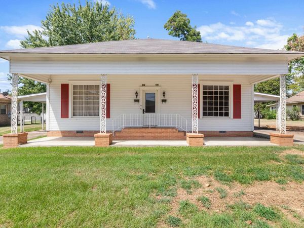 321 N 11th Street, Arkadelphia, AR 71923