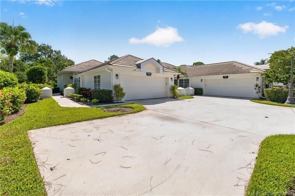 2205 NW Seagrass Drive , Palm City, FL 34990 Photo