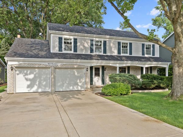 1567 Orth Drive , Wheaton, IL 60189