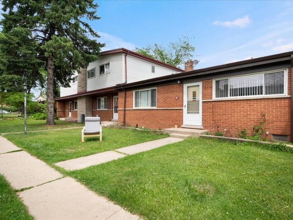 416 Glendale Road , Glenview, IL 60025
