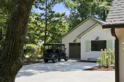 1233 Calais Drive photo 4