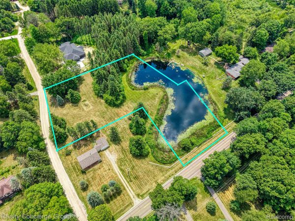0 Reynolds Drive , Brighton Township, Mi 48114