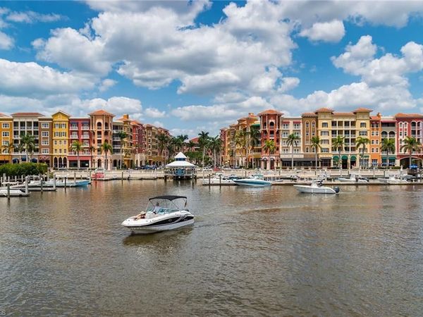 451 Bayfront PL, Unit 5405, NAPLES, FL 34102
