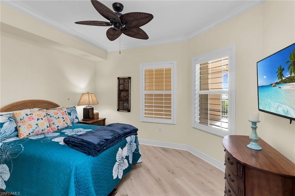451 Bayfront Pl, Unit 5405, Naples, FL 34102 Photo