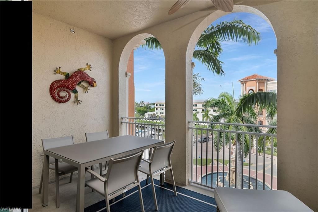 451 Bayfront Pl, Unit 5405, Naples, FL 34102 Photo