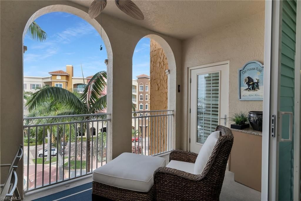 451 Bayfront Pl, Unit 5405, Naples, FL 34102 Photo