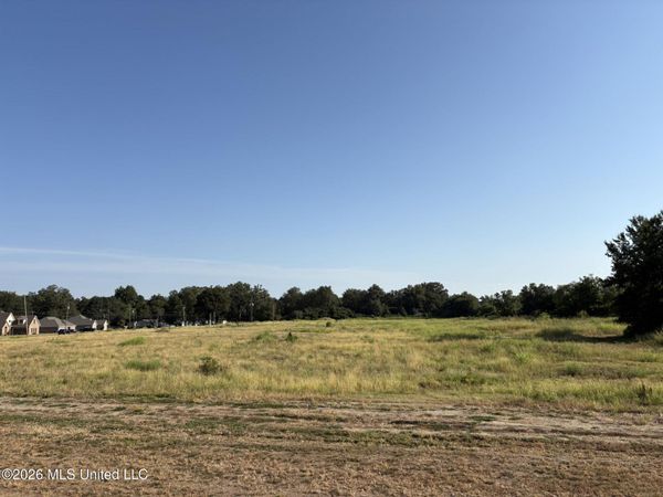 701 Memorial Drive, Cleveland, MS 38732