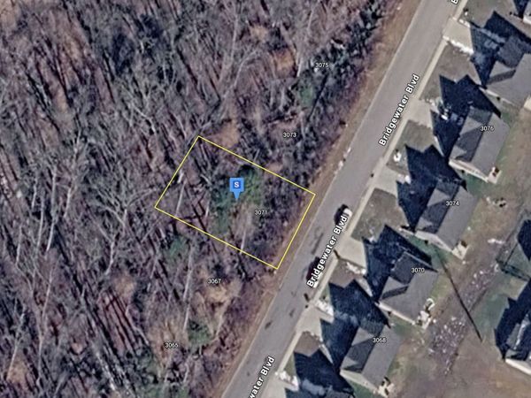 3071 Bridgewater Blvd , Morristown, TN 37814