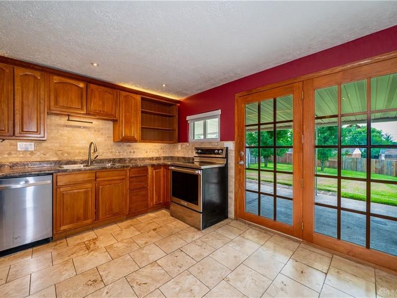 1134 Dayket Circle, Miamisburg, OH 45342 Photo 7