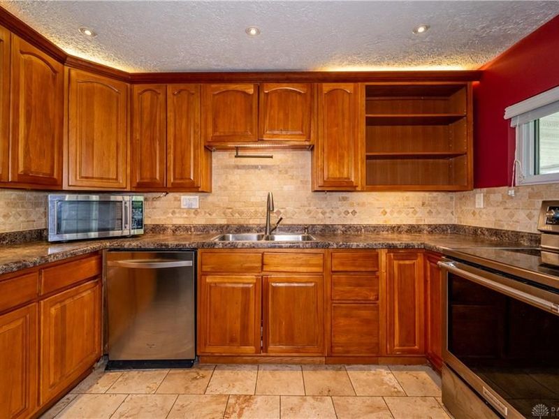 1134 Dayket Circle, Miamisburg, OH 45342 Photo 8